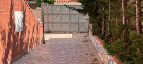 Вилла с 4 спальнями в Кастель Вольтурно, Италия № 285840 29