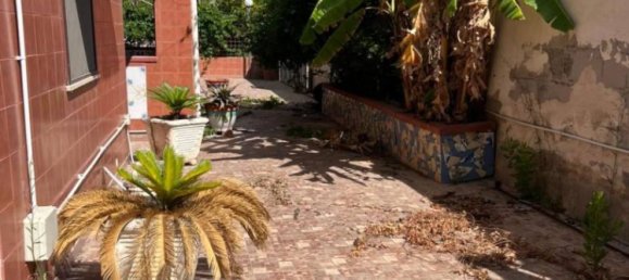 Вилла с 4 спальнями в Кастель Вольтурно, Италия № 285840 36