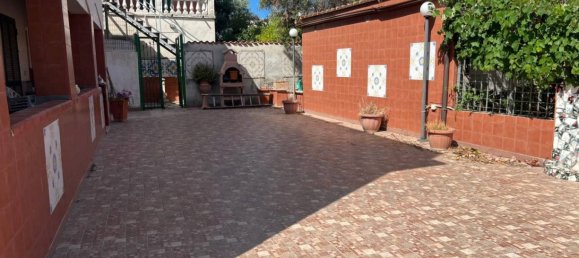 Вилла с 4 спальнями в Кастель Вольтурно, Италия № 285840 25