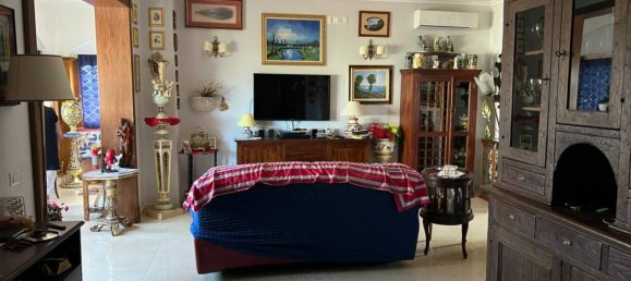 Вилла с 4 спальнями в Кастель Вольтурно, Италия № 285840 7