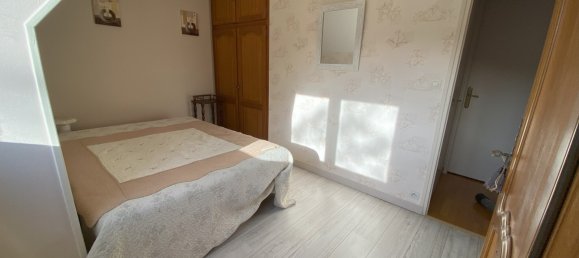 4 bedrooms House in Checy, France No. 39056 7