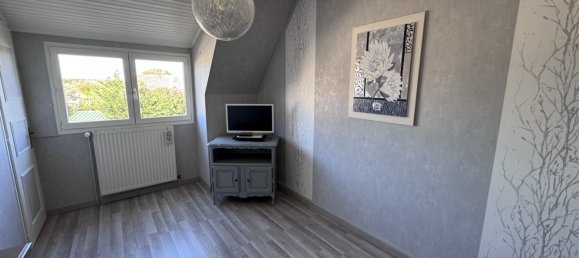 4 bedrooms House in Checy, France No. 39056 8