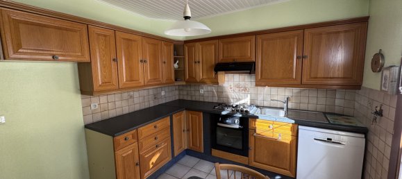 4 bedrooms House in Checy, France No. 39056 3