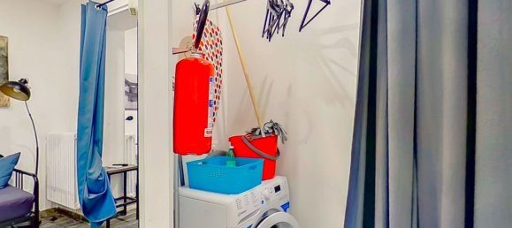 2 rooms Apartment in Rome, Italy No. 31182 4