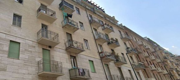 Apartamento de 2 divisões em Turin, Italy N.º 198270 3