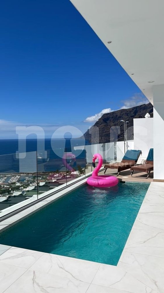 2 bedrooms Apartment in Acantilado De Los Gigantes, Spain No. 13900