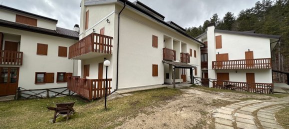 3 rooms Apartment in Ovindoli, Italy No. 64193 5