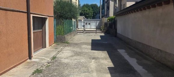 2 bedrooms Apartment in Almè, Italy No. 287828 11