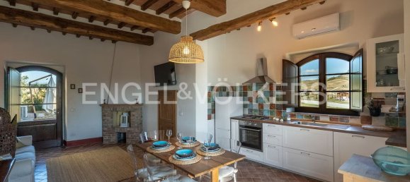 2 bedrooms Apartment in Asciano, Italy No. 68763 4