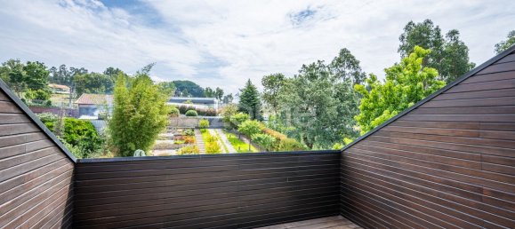 Casa de 4 dormitorios en Santa Maria da Feira, Portugal No. 18359 48