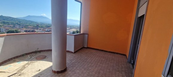 4 bedrooms Penthouse in Limatola, Italy No. 371897 10