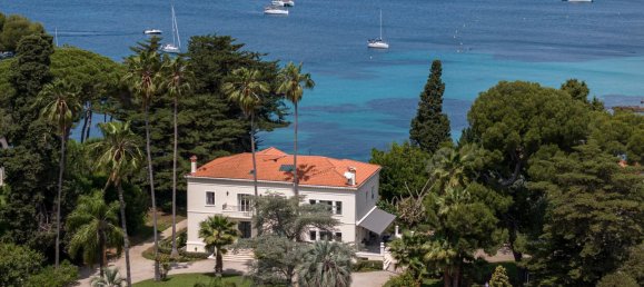 10 bedrooms Villa in Antibes, France No. 1438 14