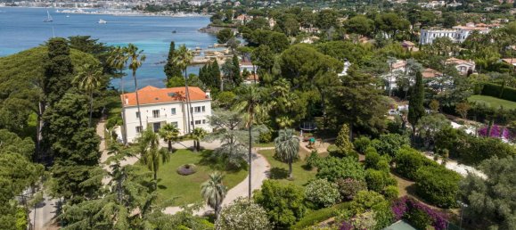 10 bedrooms Villa in Antibes, France No. 1438 9