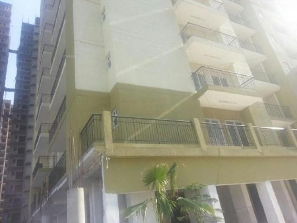 2 bedrooms House in Noida, India No. 67734