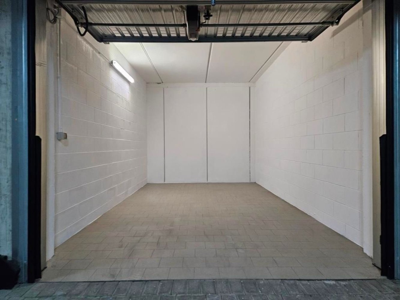 16m² Garage in San Mauro Torinese, Italy No. 263404