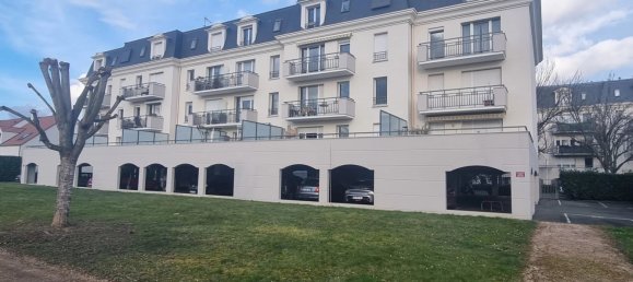  Parking in Orleans, France No. 55476 5