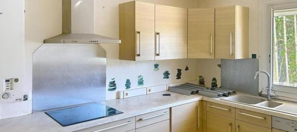 4 bedrooms Villa in Perpignan, France No. 279125 2