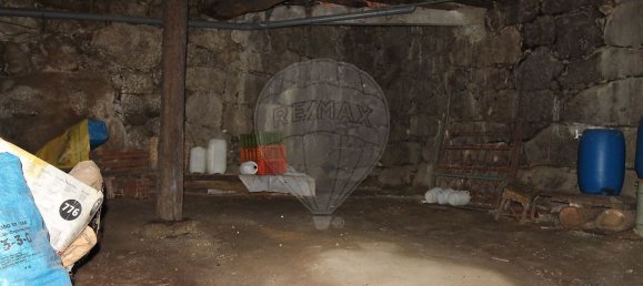 2 bedrooms House in Fundao, Portugal No. 33613 10