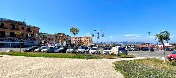 1 bedroom Apartment in Pozzuoli, Italy No. 279300 26
