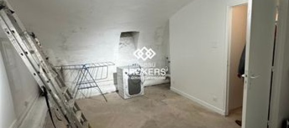 92m² Commercial property in Paris, France No. 280217 7