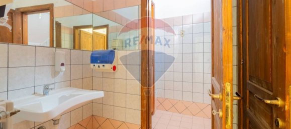 12 rooms Commercial property in Pacentro, Italy No. 346093 32