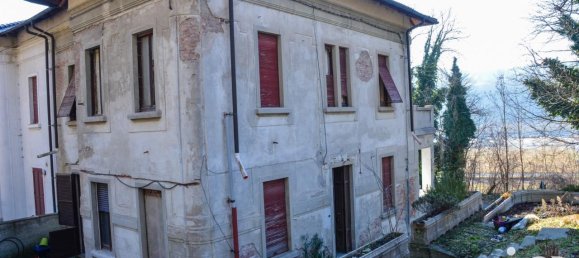 10 rooms Villa in Cengio, Italy No. 147746 7