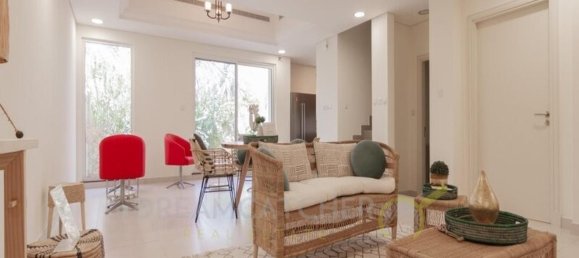 4 bedrooms Townhouse in Dubai Sports City, UAE No. 204 7