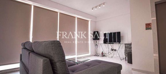 1 chambre Penthouse à Sliema, Malta No. 4260 3