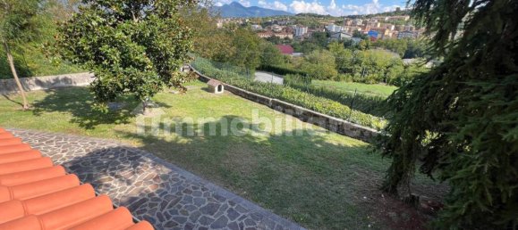 4 غرف نوم فيلا في Fabriano, Italy رقم 79763 9