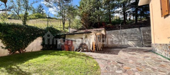 4 غرف نوم فيلا في Fabriano, Italy رقم 79763 34