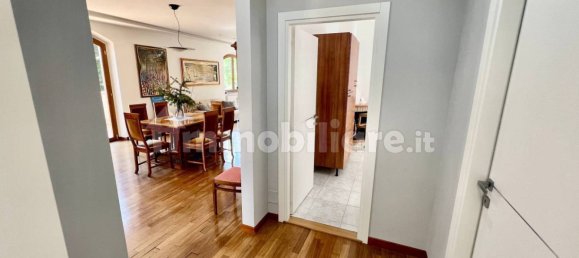 4 غرف نوم فيلا في Fabriano, Italy رقم 79763 43