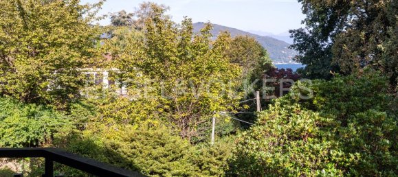 Villa de 6 divisões em Ranco, Italy N.º 139826 15