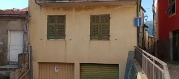 5غرفة منزل في Aurigo, Italy رقم 236622 2