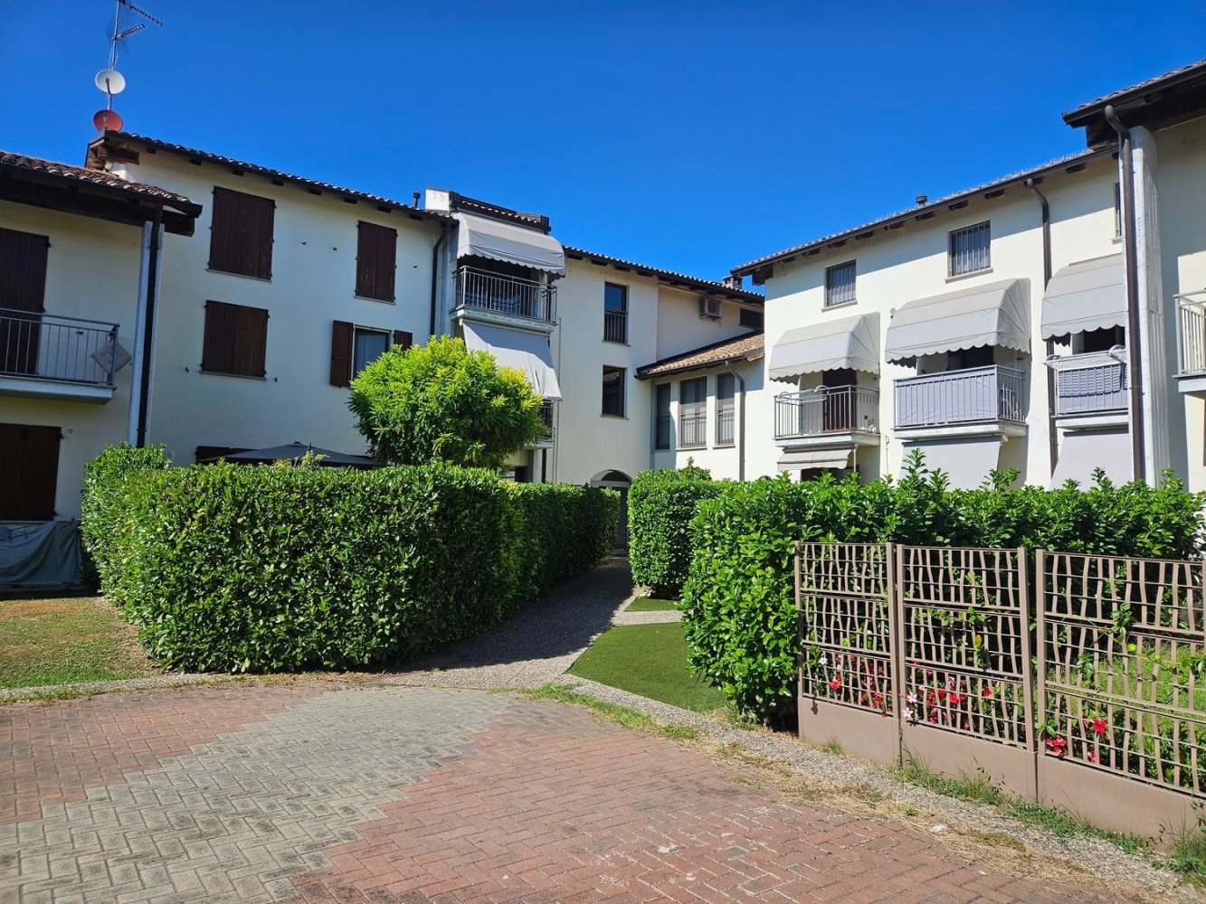 2غرفة شقة في Rivanazzano Terme, Italy رقم 286224