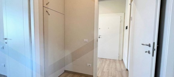 3 rooms Apartment in Sassuolo, Italy No. 23532 16