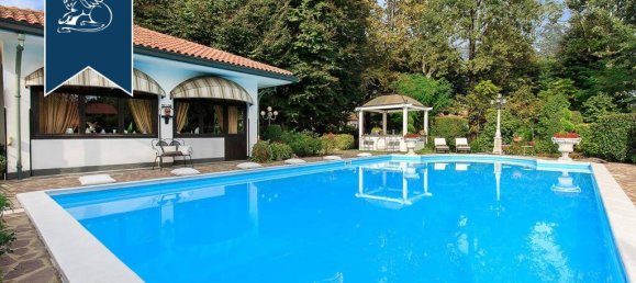 5 Schlafzimmer Villa in Milan, Italy, Nr. 329310 21