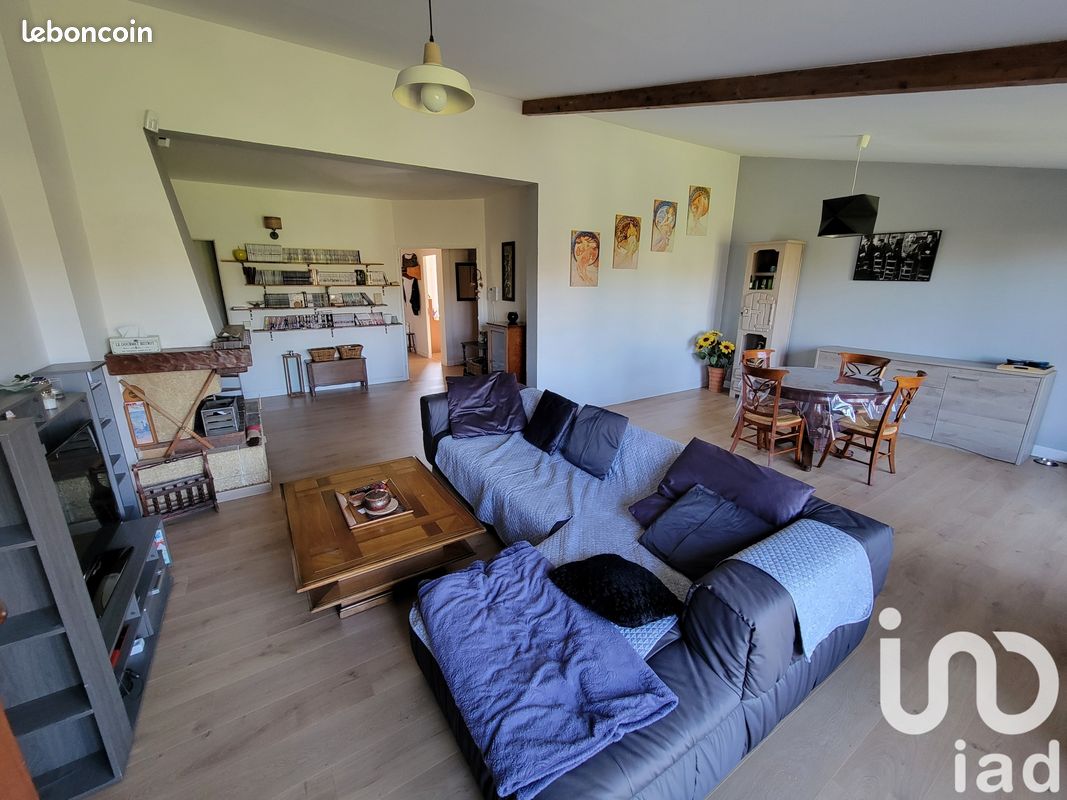 3 chambres Maison à Saint-Michel-sur-Orge, France No. 325425