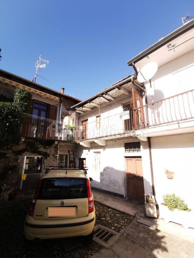 2 Schlafzimmer Haus in Omegna, Italy, Nr. 322435