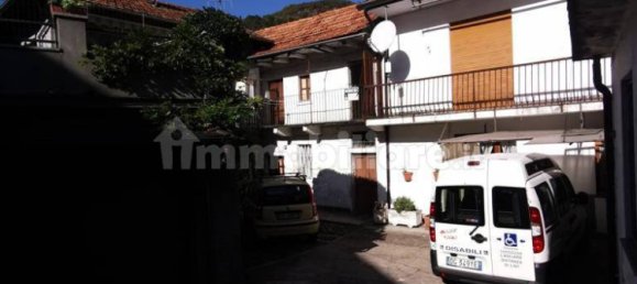 2 Schlafzimmer Haus in Omegna, Italy, Nr. 322435 4