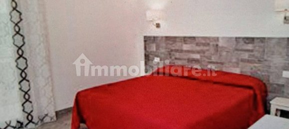 2 Schlafzimmer Haus in Castellammare del Golfo, Italy, Nr. 281933 7
