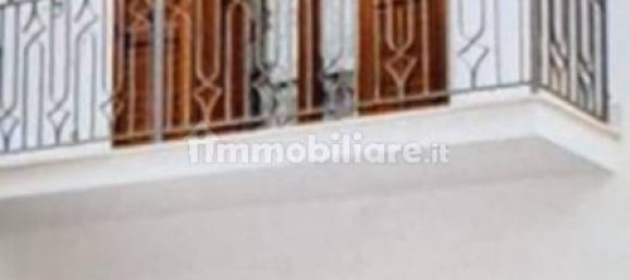 2 Schlafzimmer Haus in Castellammare del Golfo, Italy, Nr. 281933 3