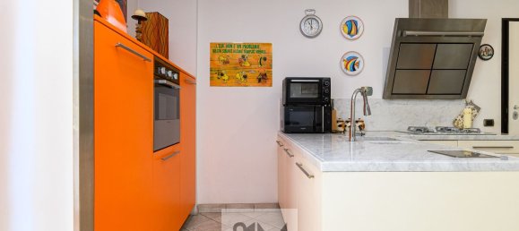 3 chambres Appartement à Rome, Italy No. 335047 6