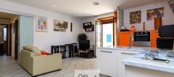 3 chambres Appartement à Rome, Italy No. 335047 2