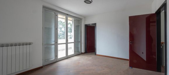 6 rooms Villa in Mesero, Italy No. 161721 16