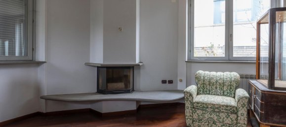 6 rooms Villa in Mesero, Italy No. 161721 8