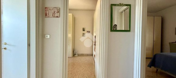 Квартира с 1 спальней в Неаполь, Италия № 273364 11