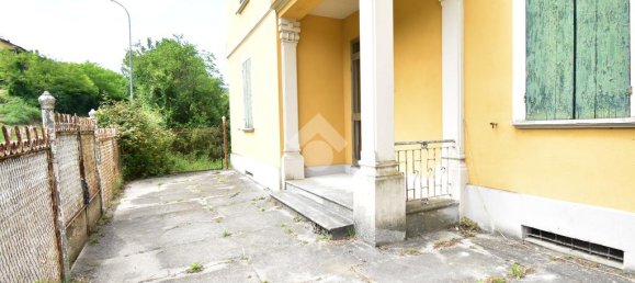 4 Schlafzimmer Villa in Calestano, Italy, Nr. 212881 2