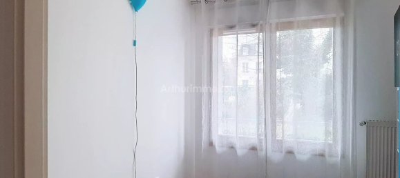 2 Schlafzimmer Wohnung in Fontenay-sous-Bois, France, Nr. 145077 5