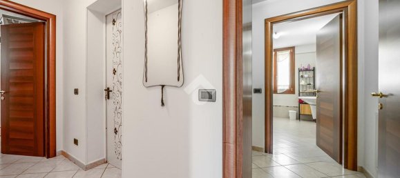 6 rooms Villa in Fabbrico, Italy No. 70566 13