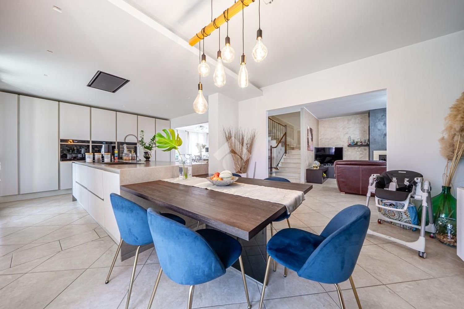 6 rooms Villa in Fabbrico, Italy No. 70566